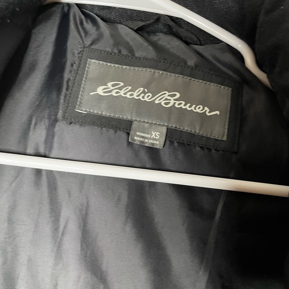 Eddie Bauer Vest Women’s XS Red Plaid Casual Rustic Hooded - Picture 6 of 8